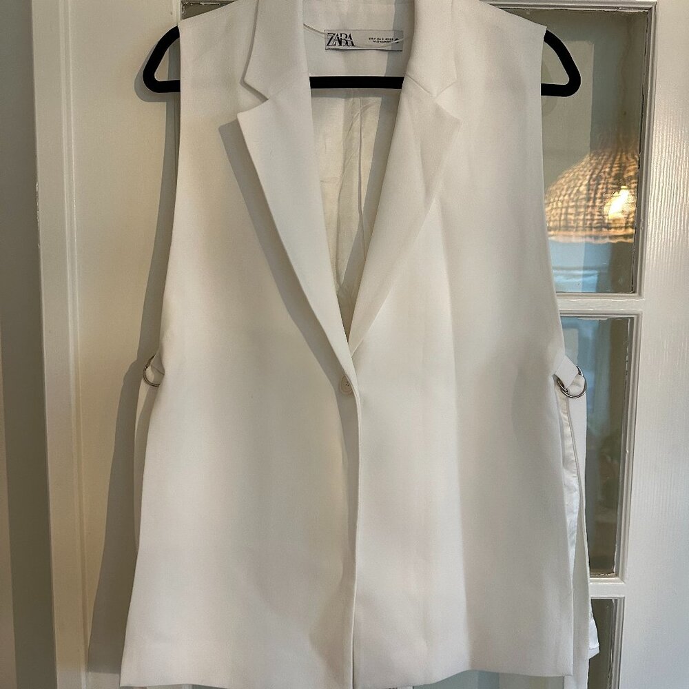 Zara vest